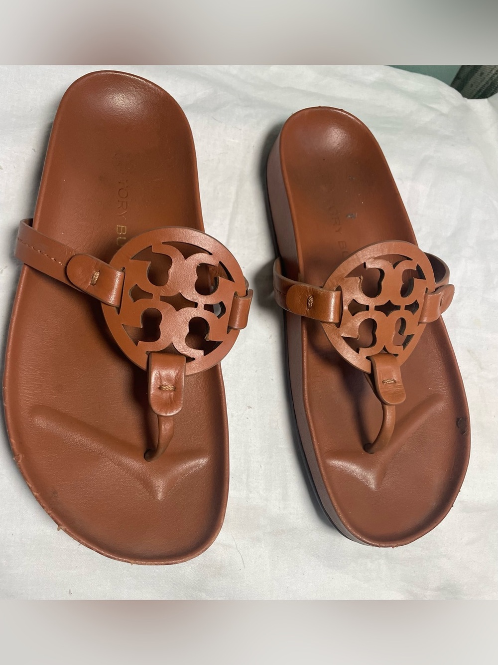 Tory Burch Miller Cloud Leather Logo Thong Sandals - Brown Sz 7
